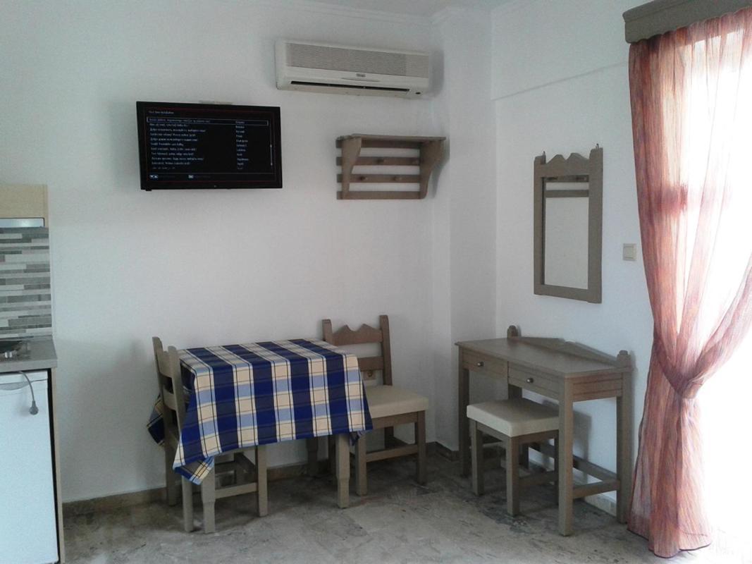 Luis Apartments Мастихари Экстерьер фото